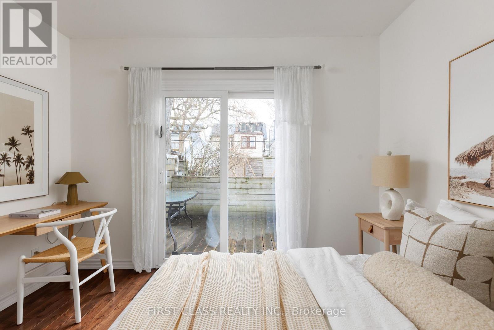 121 Galt Avenue, Toronto, Ontario  M4M 2Z4 - Photo 18 - E13120540