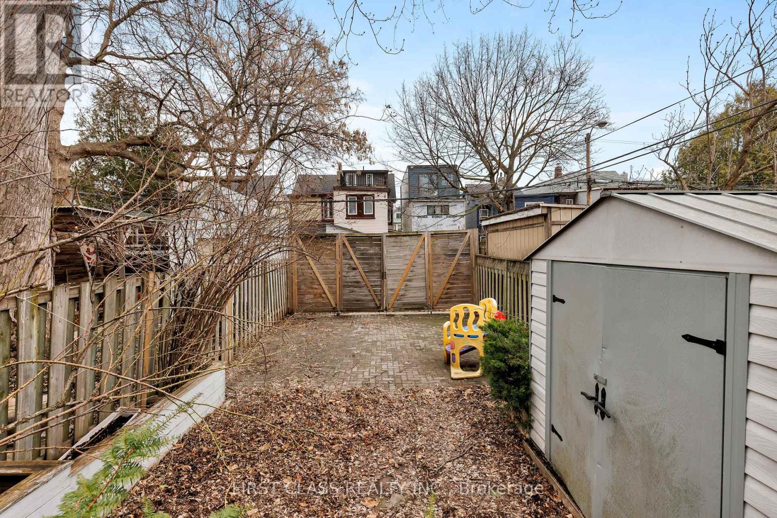 121 Galt Avenue, Toronto, Ontario  M4M 2Z4 - Photo 30 - E13120540