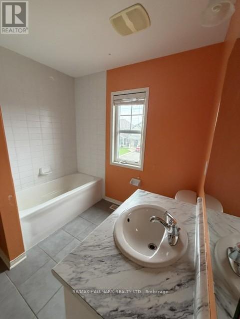17 Hoard Avenue S, New Tecumseth, Ontario L9R 0M4 - Photo 8 - N13120530