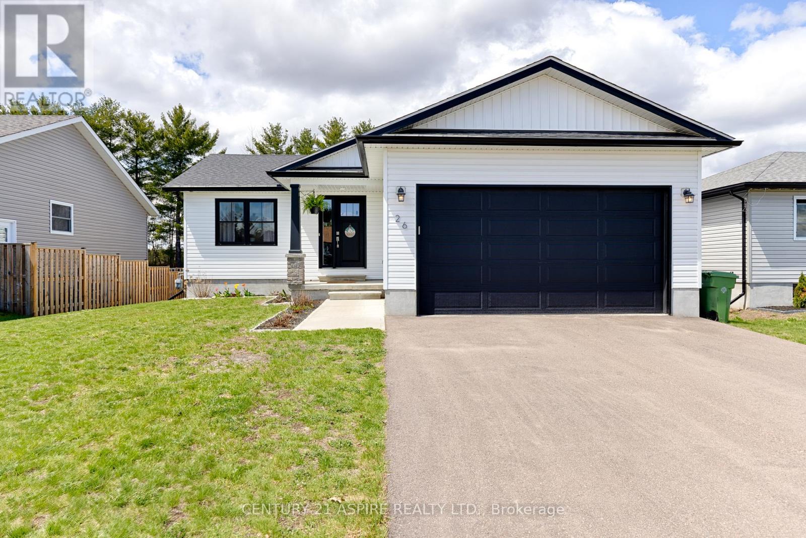 26 TERRANCE DRIVE, Petawawa, Ontario