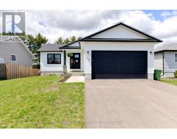 26 TERRANCE DRIVE, Petawawa, Ontario