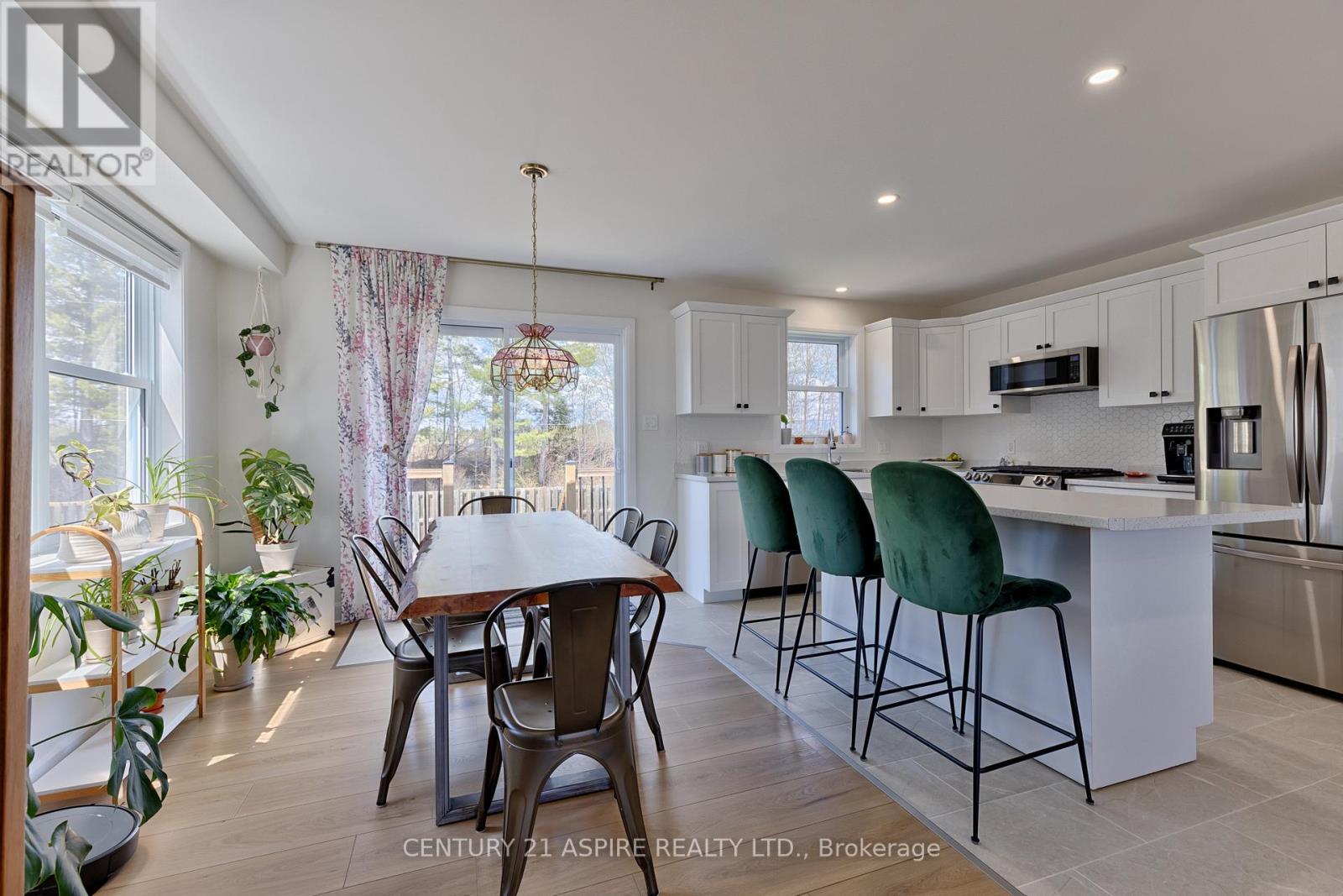 26 Terrance Drive, Petawawa, Ontario  K8H 0H3 - Photo 12 - X13120468