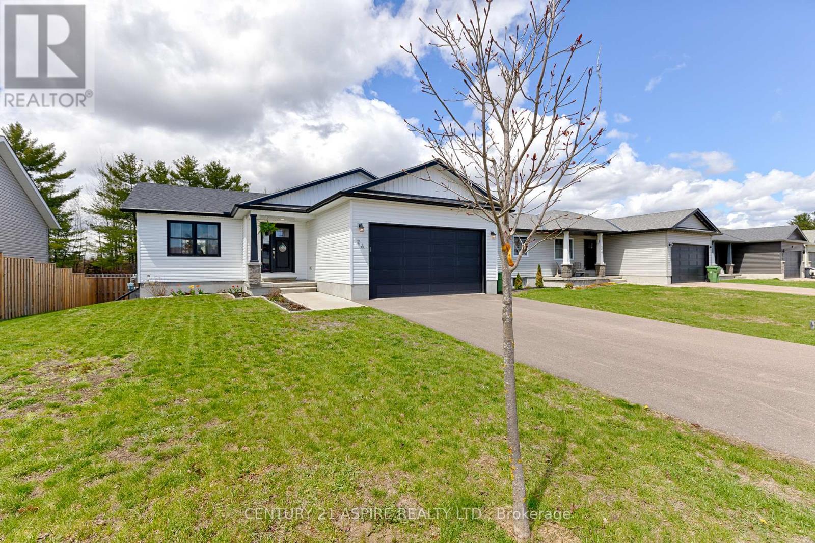 26 Terrance Drive, Petawawa, Ontario  K8H 0H3 - Photo 3 - X13120468