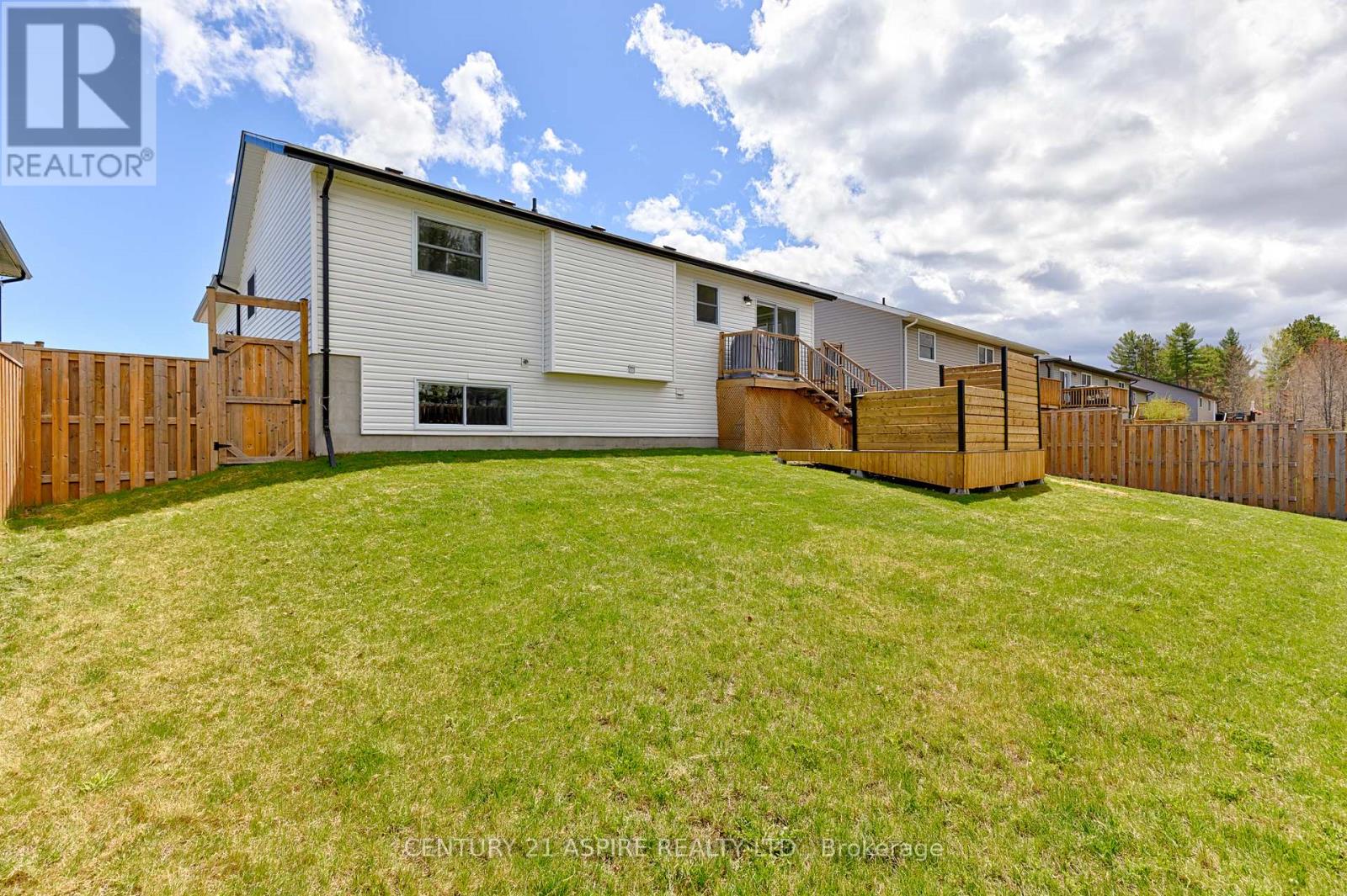 26 Terrance Drive, Petawawa, Ontario  K8H 0H3 - Photo 39 - X13120468
