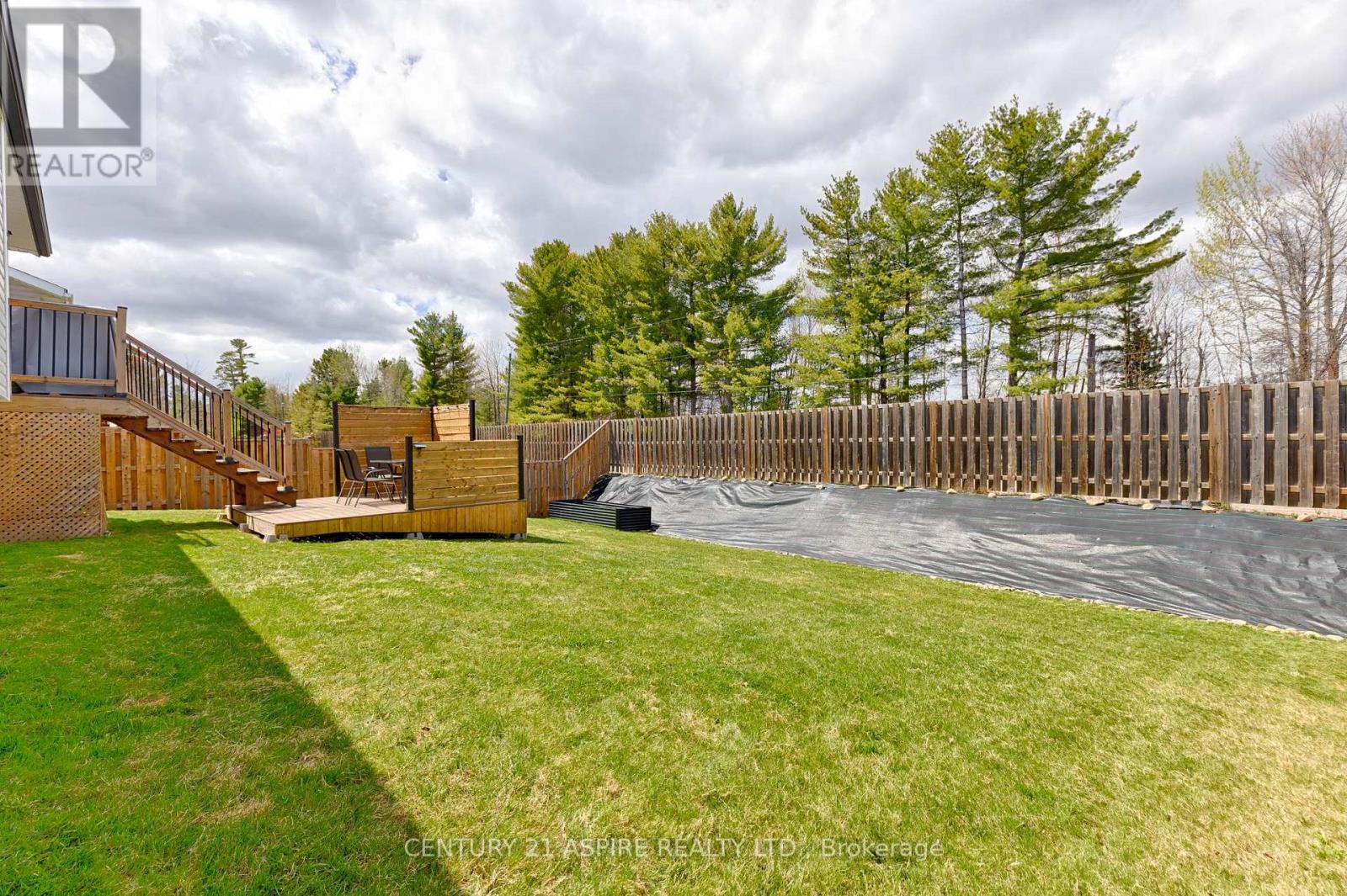 26 Terrance Drive, Petawawa, Ontario  K8H 0H3 - Photo 38 - X13120468