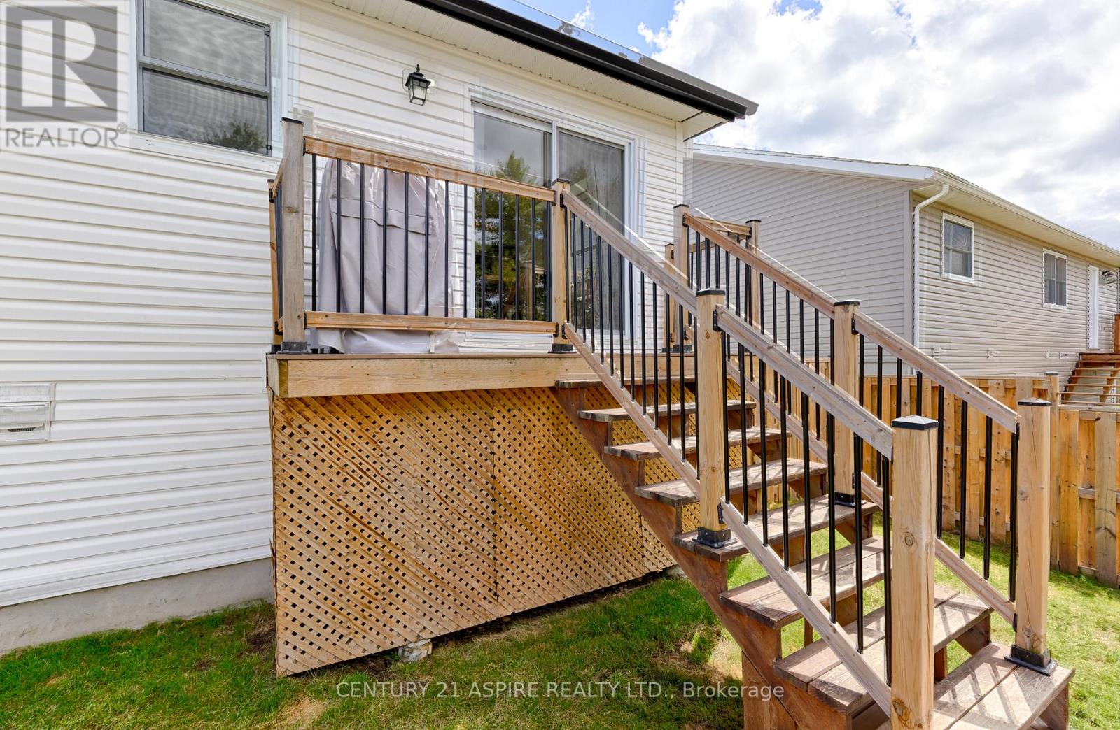 26 Terrance Drive, Petawawa, Ontario  K8H 0H3 - Photo 43 - X13120468