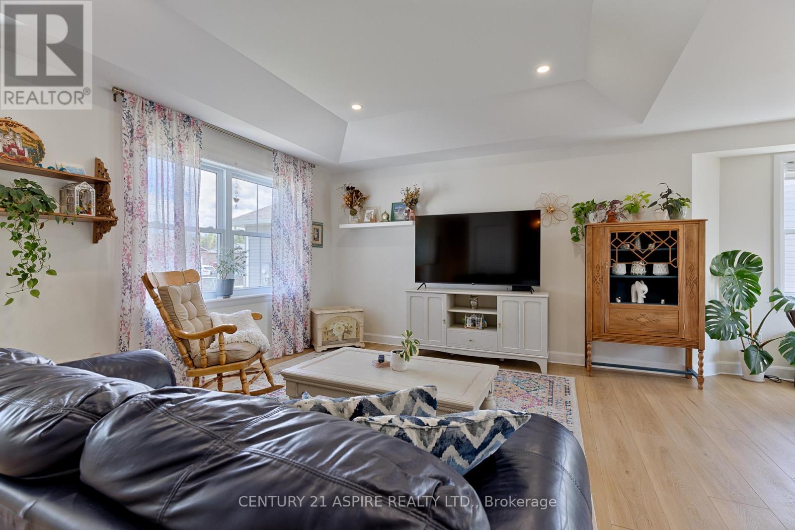 26 Terrance Drive, Petawawa, Ontario  K8H 0H3 - Photo 8 - X13120468