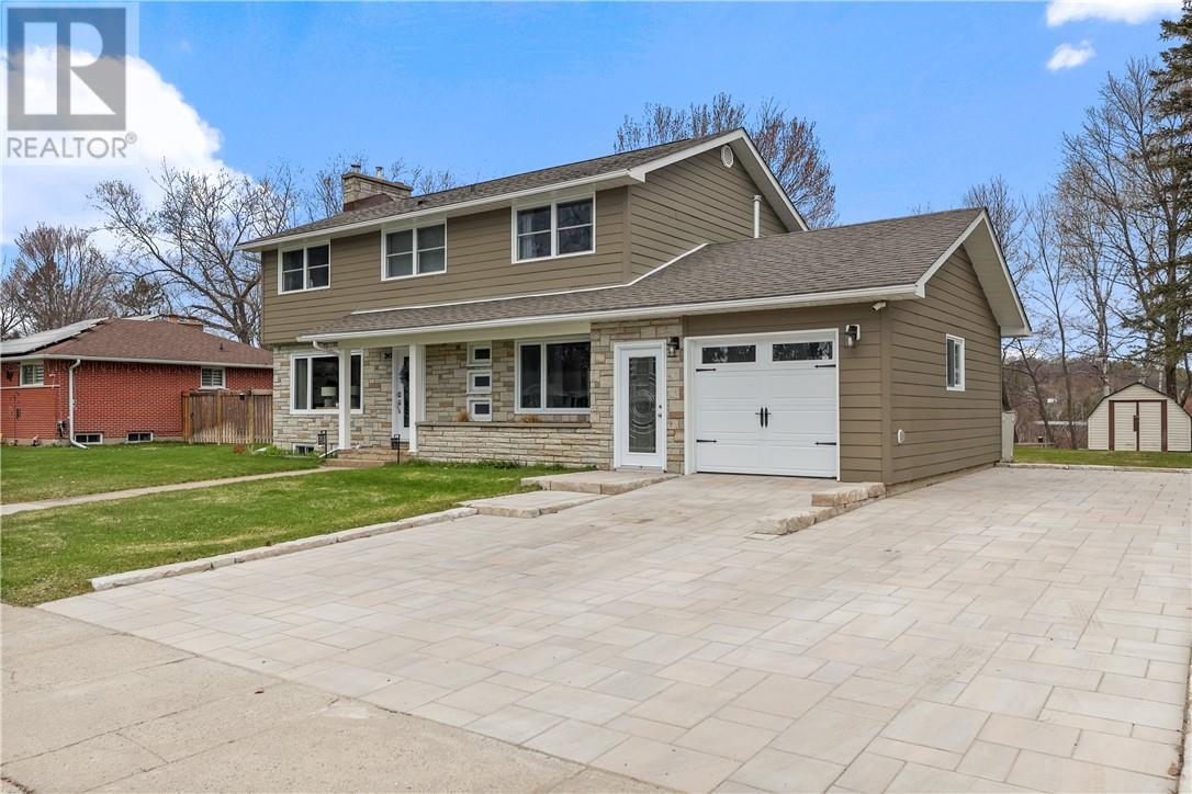 247 Spanish River Drive, Espanola, Ontario  P5E 1A2 - Photo 2 - 2127198
