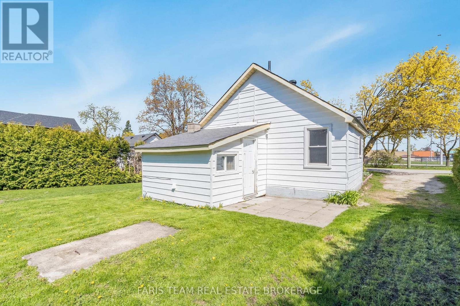 32 Lorne Avenue, Collingwood, Ontario  L9Y 2B6 - Photo 23 - S13120520