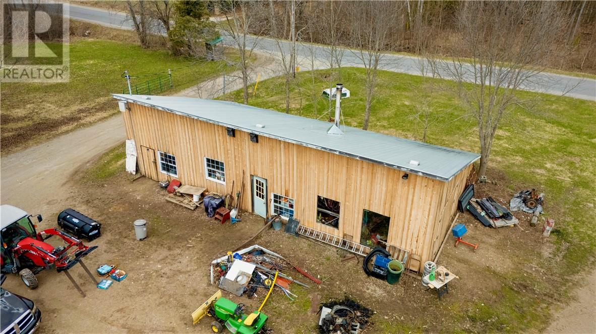 395 North Channel Drive, Little Current, Ontario  P0P 1K0 - Photo 8 - 2127355
