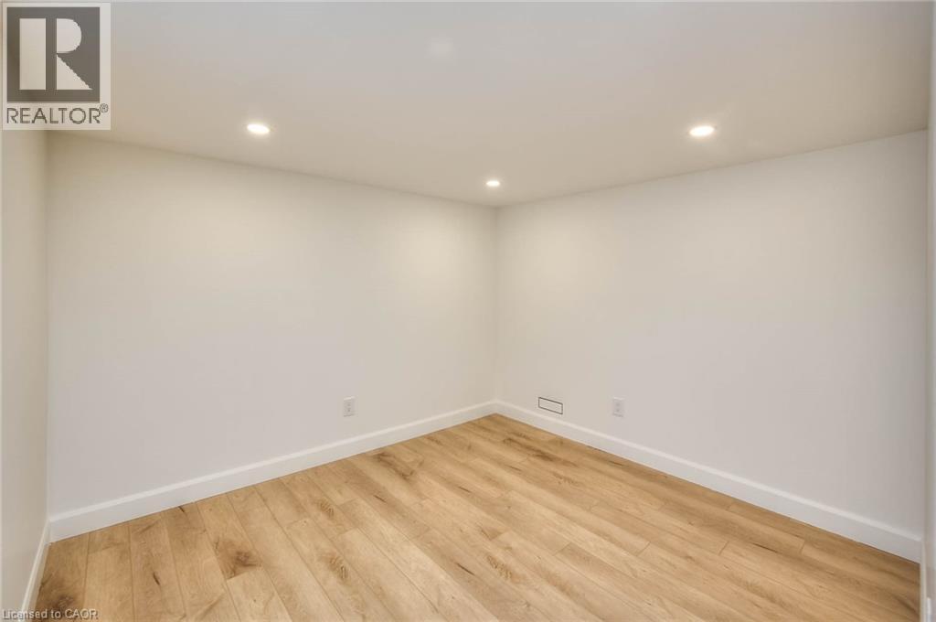 2 Esson Street, Kitchener, Ontario  N2M 2T9 - Photo 34 - 40829589