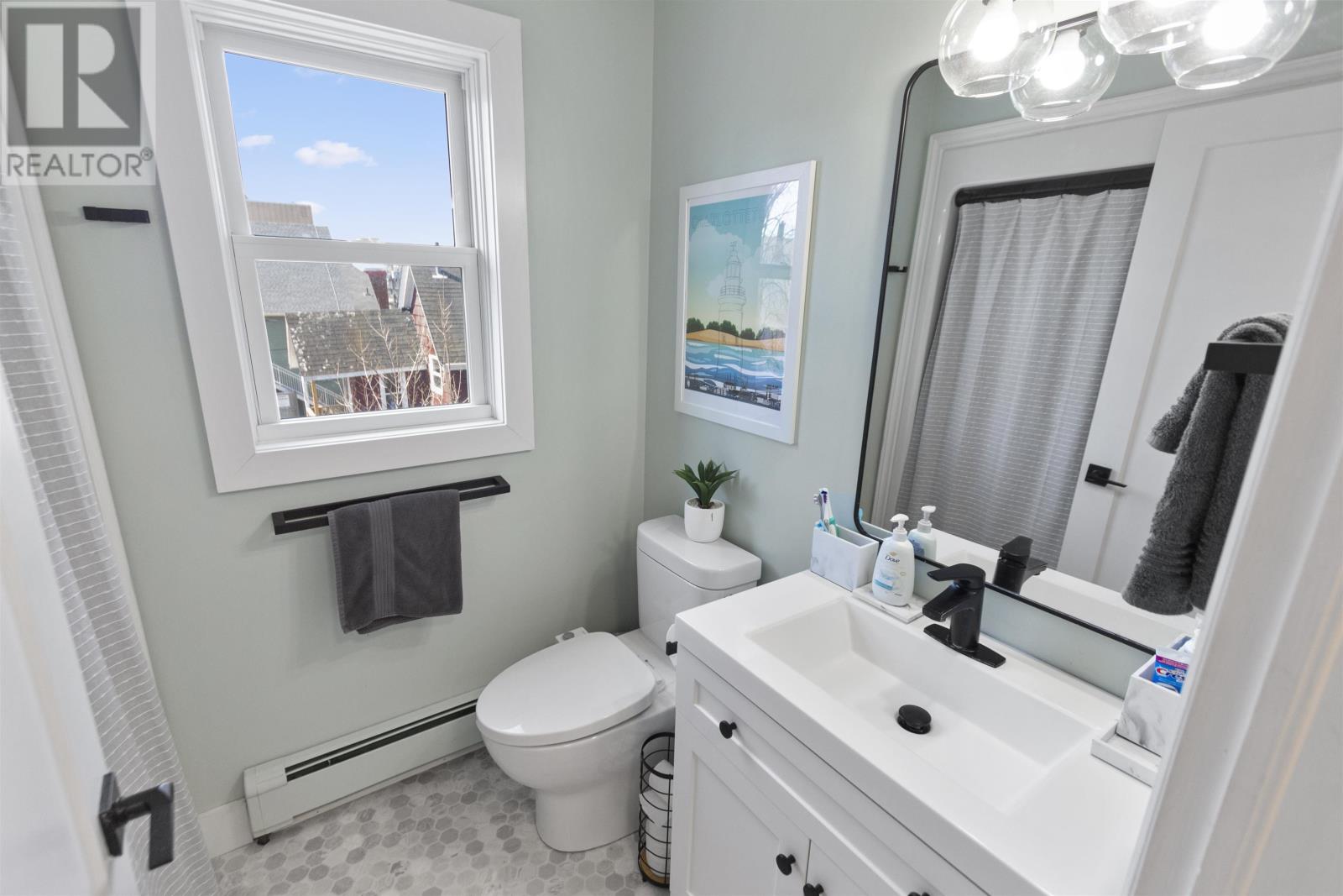 4 202-204 Euston Street, Charlottetown, Prince Edward Island  C1A 1W8 - Photo 17 - 202610668
