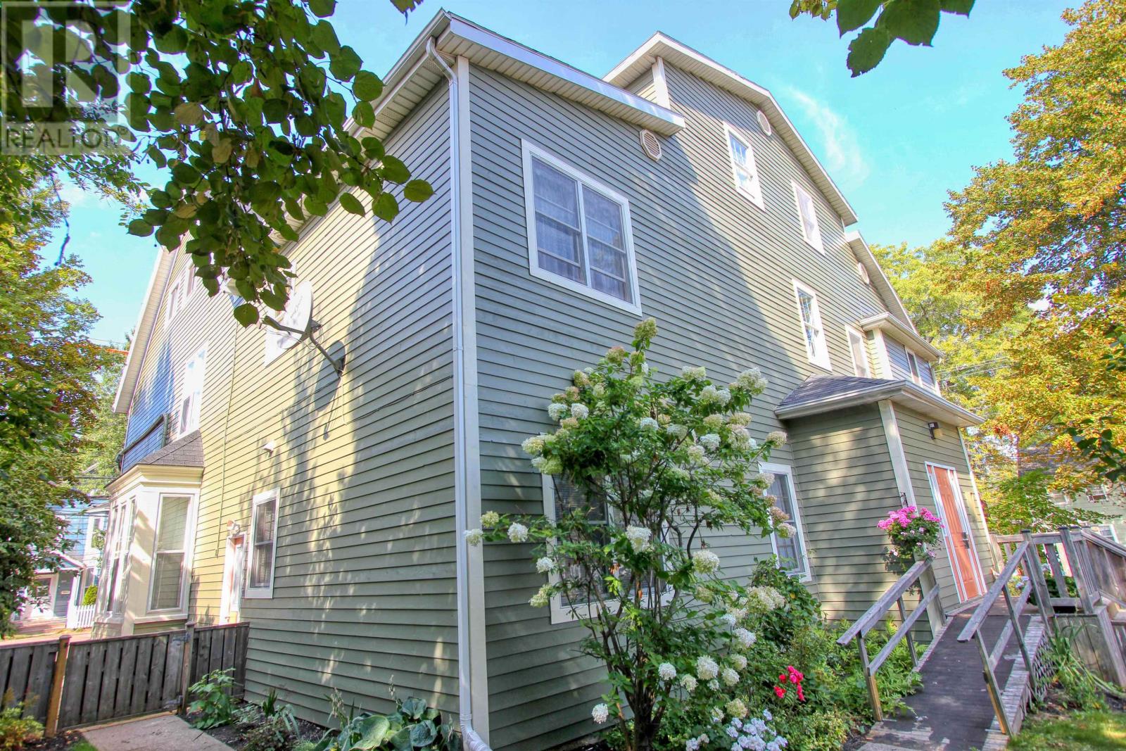 4 202-204 Euston Street, Charlottetown, Prince Edward Island  C1A 1W8 - Photo 25 - 202610668