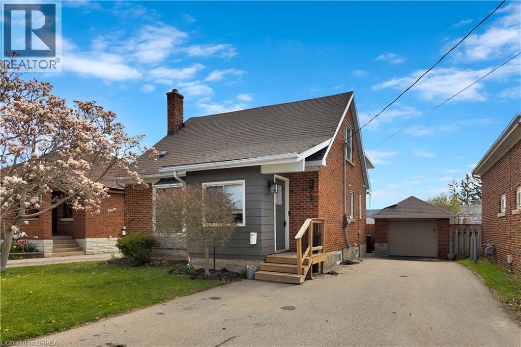 371 OTTAWA Street S, Kitchener, Ontario