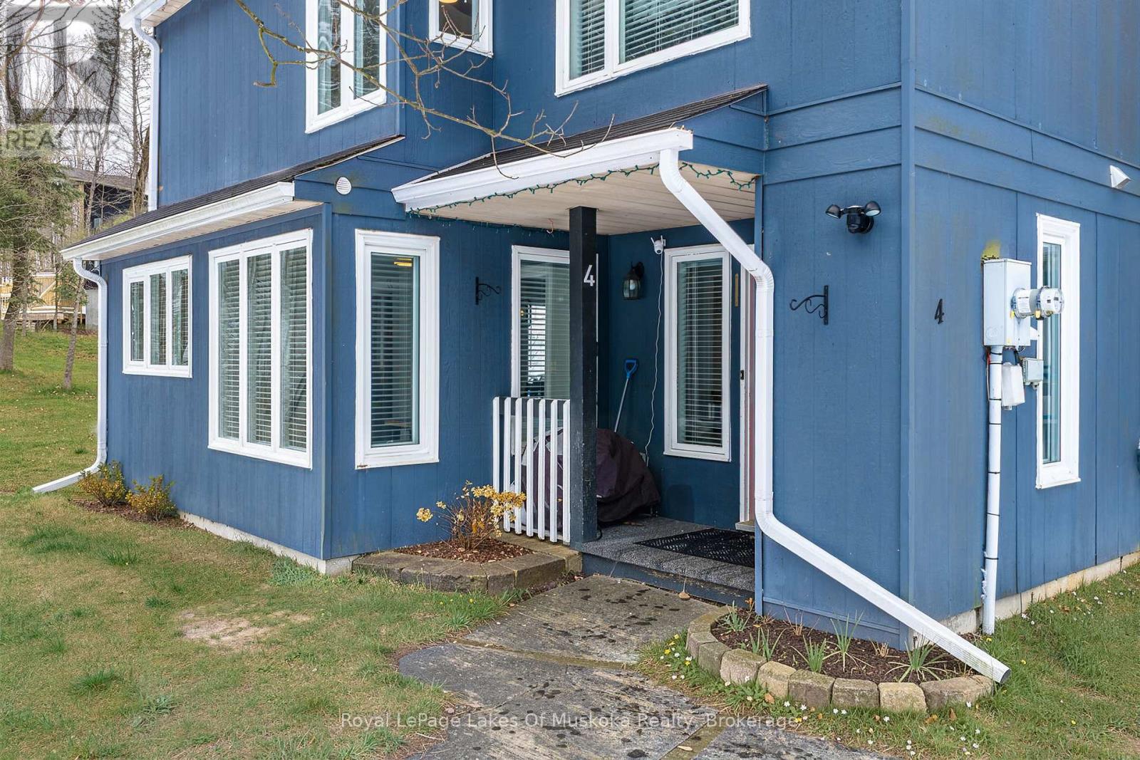 4 - 1551 HIDDEN VALLEY ROAD, Huntsville, Ontario