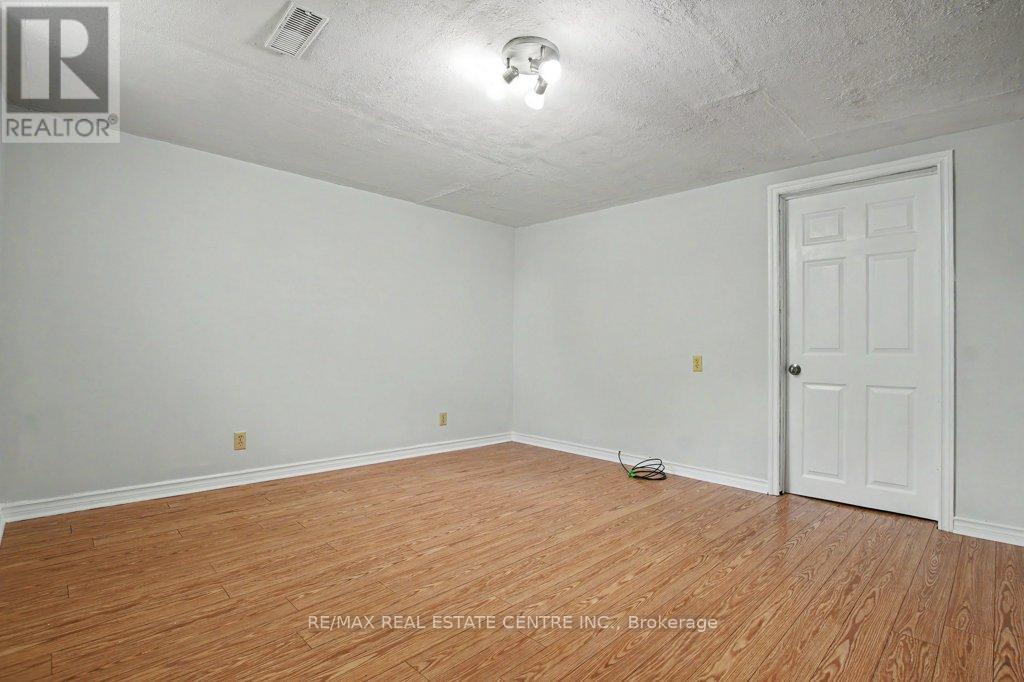 273 Elliott Street, Cambridge, Ontario  N1R 2L6 - Photo 26 - X13120508