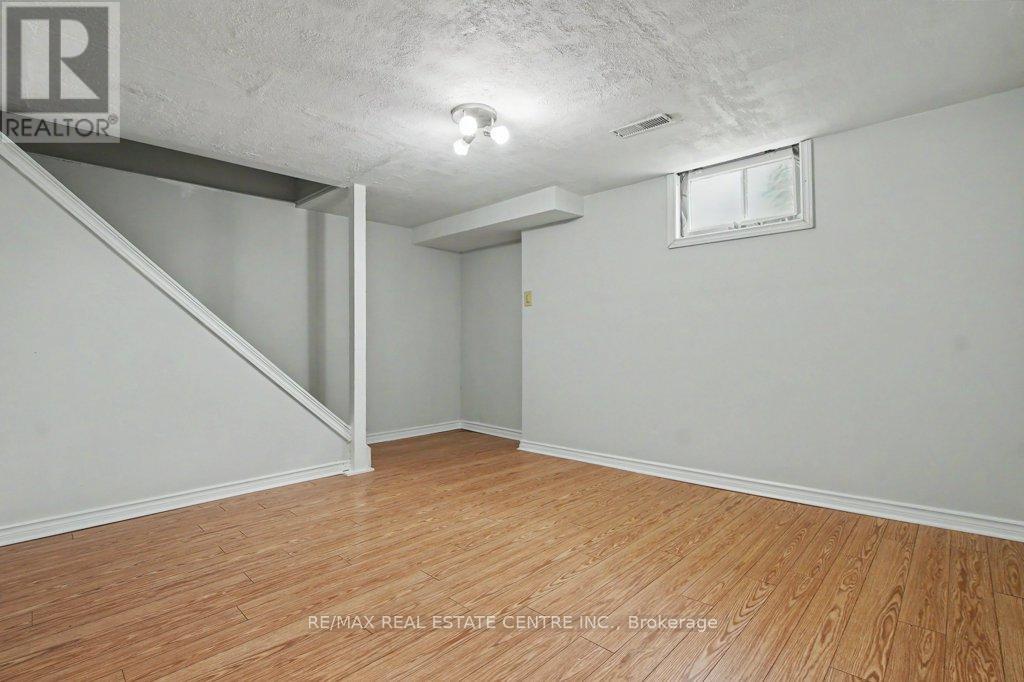 273 Elliott Street, Cambridge, Ontario  N1R 2L6 - Photo 28 - X13120508