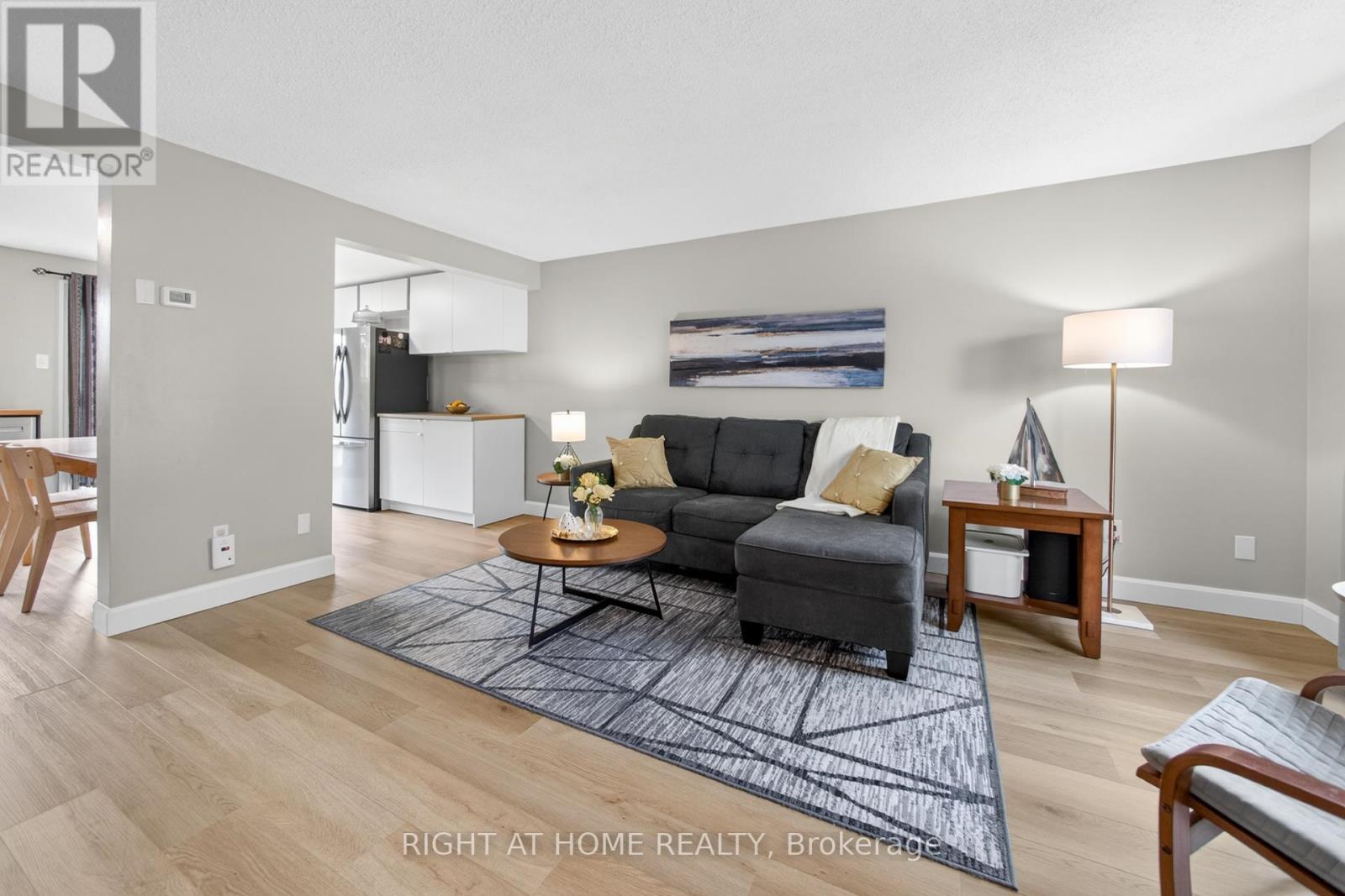 152 Hadati Road, Guelph, Ontario  N1E 6P4 - Photo 6 - X13077880