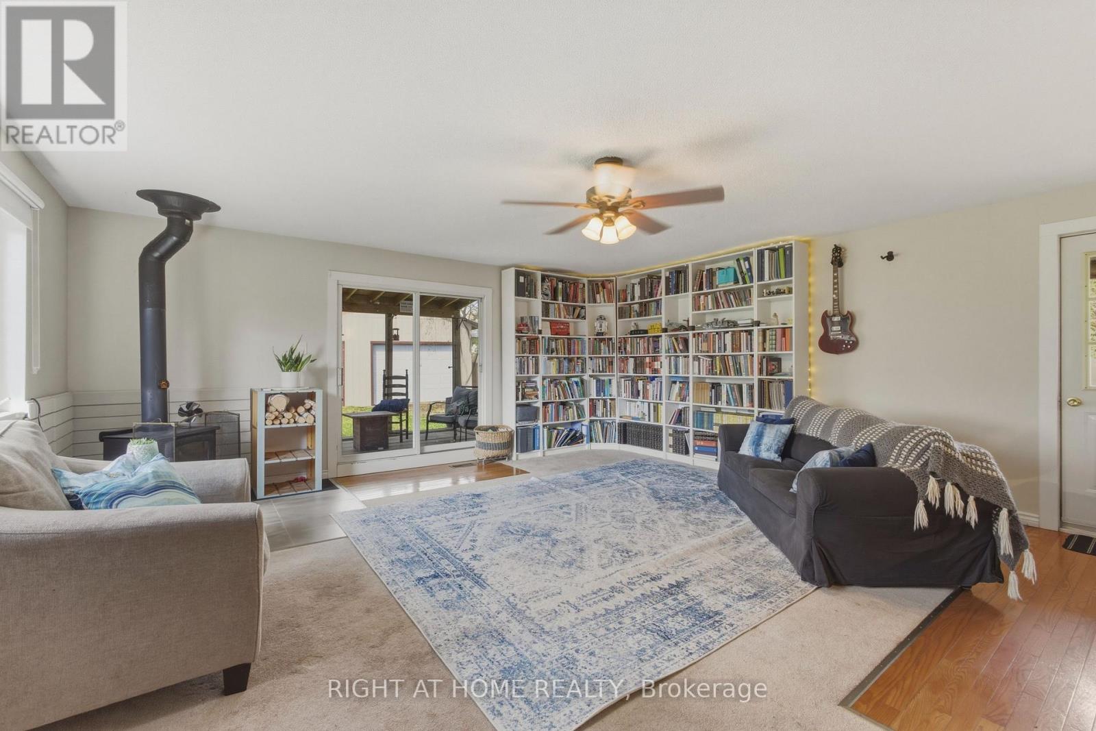 2432 Wallace Avenue, Innisfil, Ontario  L9S 2G5 - Photo 10 - N13120580