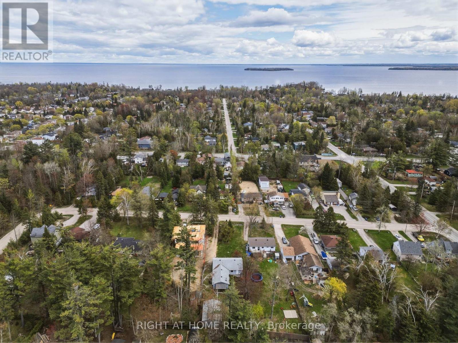 2432 Wallace Avenue, Innisfil, Ontario  L9S 2G5 - Photo 26 - N13120580