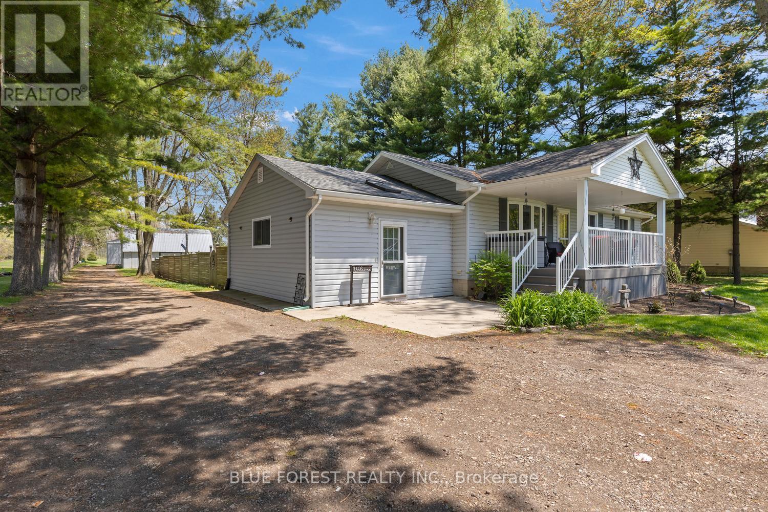 9984 Graham Road, West Elgin, Ontario  N0L 2P0 - Photo 4 - X13120686