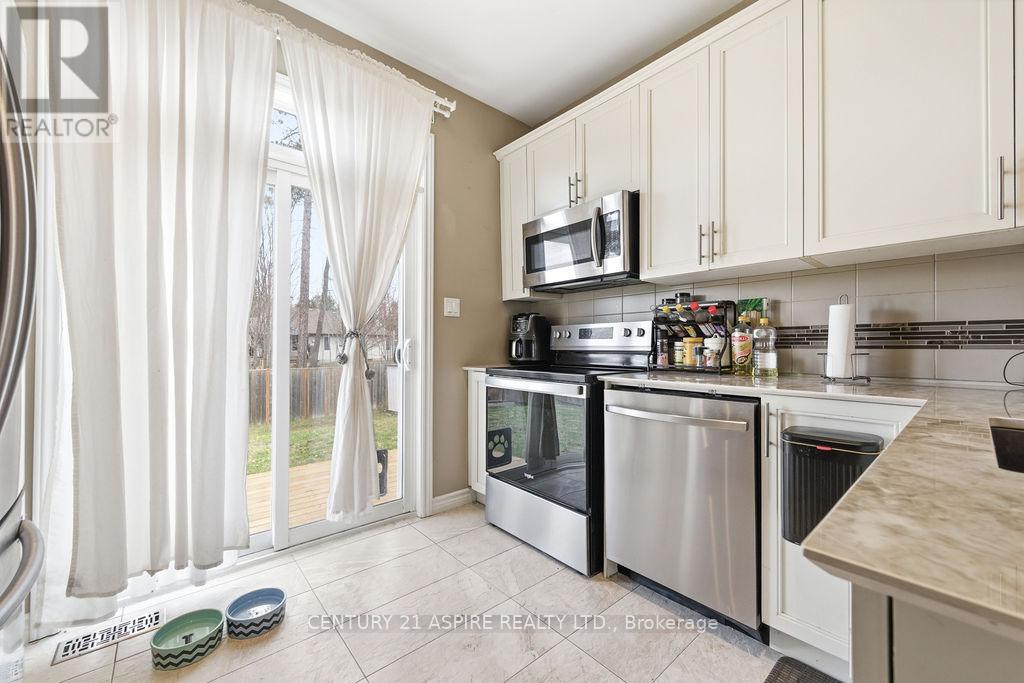 541 Gardner Crescent, Petawawa, Ontario  K8H 0C4 - Photo 15 - X13120650