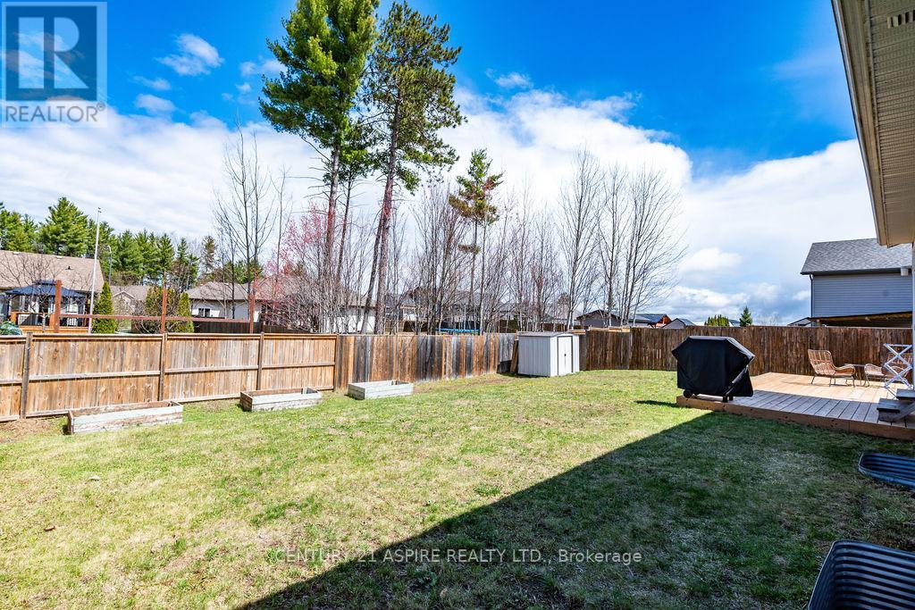 541 Gardner Crescent, Petawawa, Ontario  K8H 0C4 - Photo 43 - X13120650