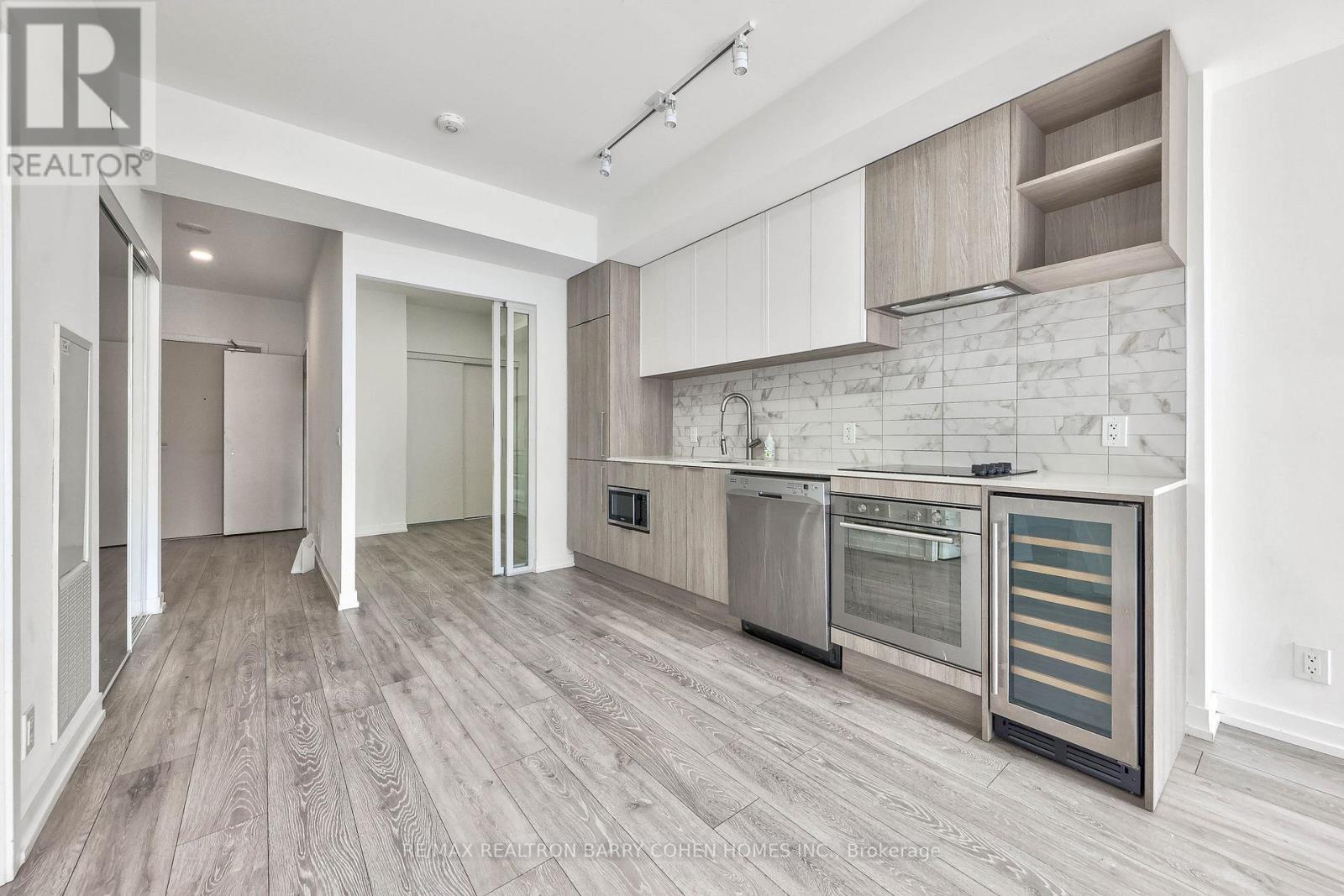 339 - 2020 Bathurst Street, Toronto, Ontario  M5P 0A6 - Photo 16 - C13008200