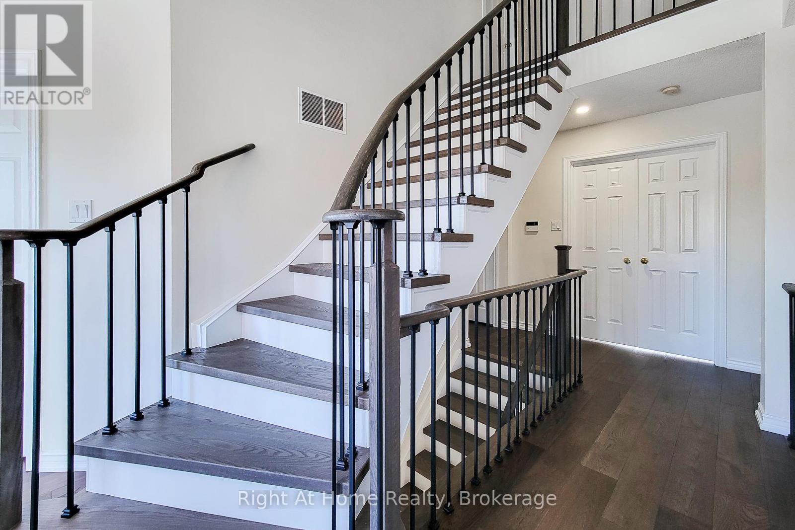85 Meadowlands Boulevard, Hamilton, Ontario  L9K 1H8 - Photo 39 - X13120698