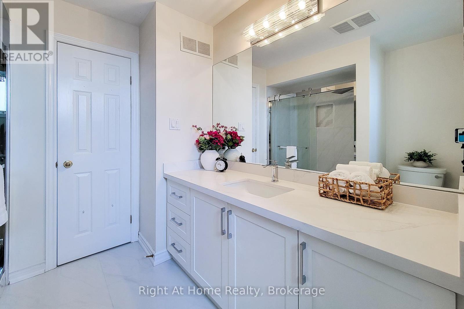 85 Meadowlands Boulevard, Hamilton, Ontario  L9K 1H8 - Photo 41 - X13120698