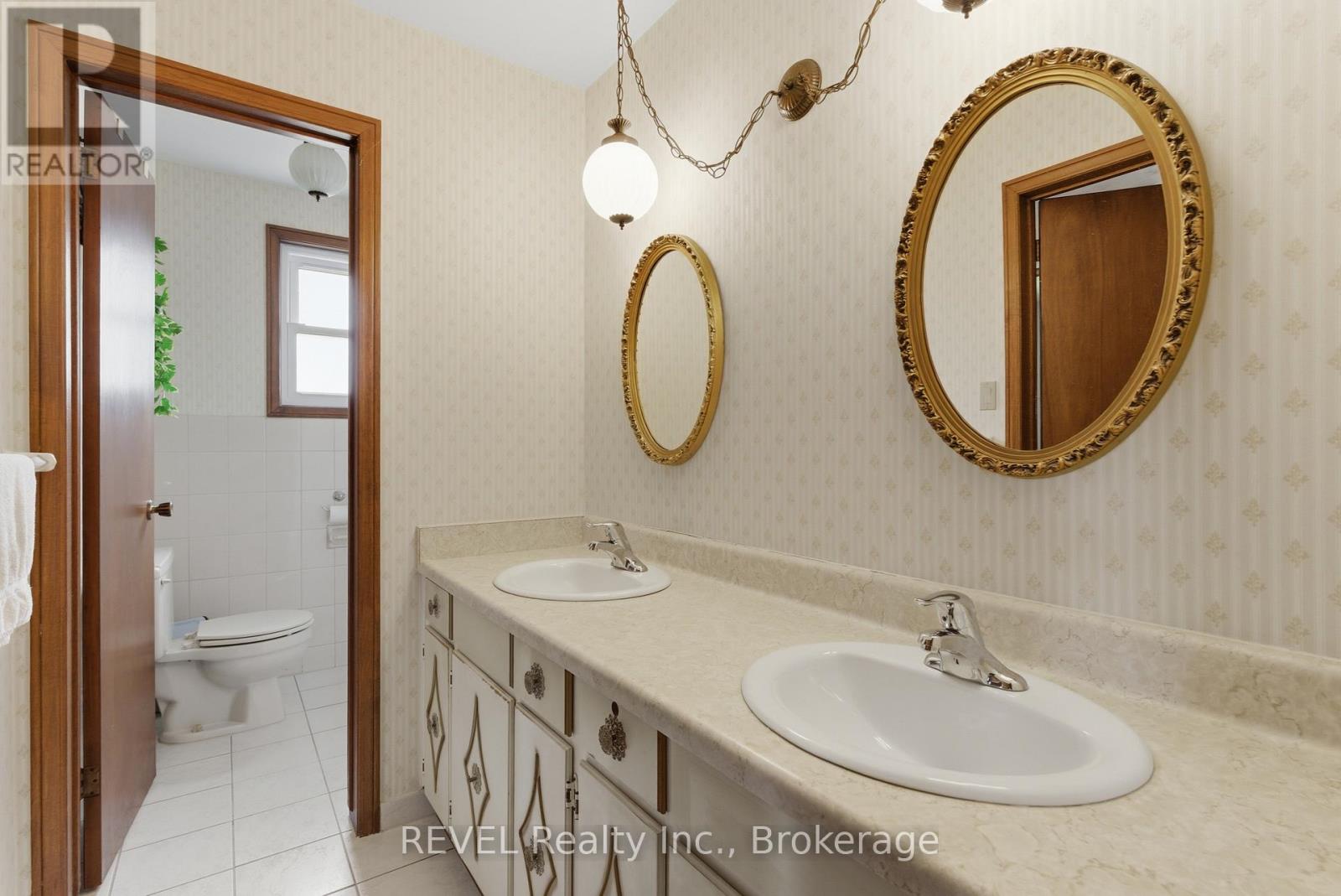 7419 Green Boughs Road, Niagara Falls, Ontario  L2J 3Y8 - Photo 14 - X13120688