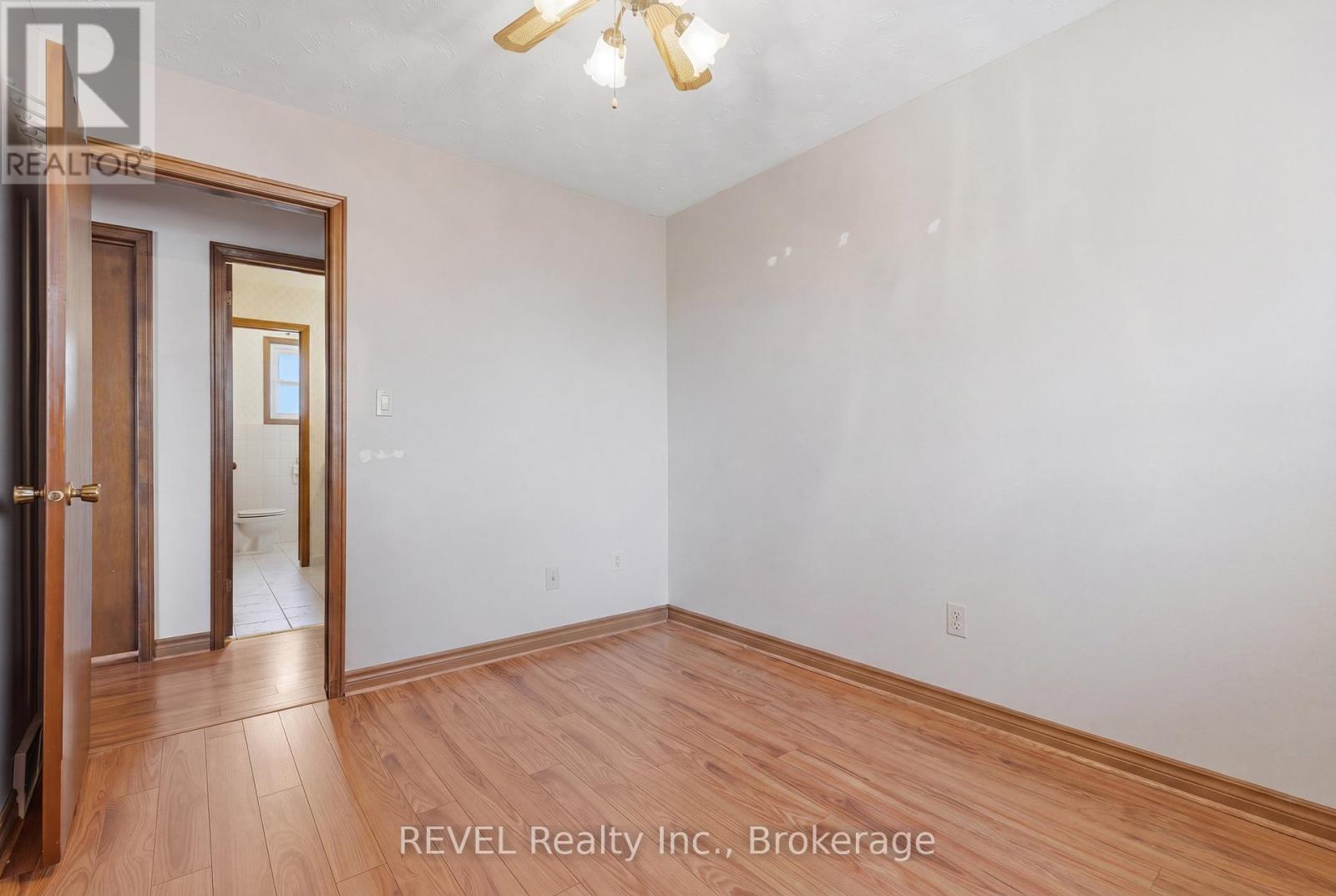 7419 Green Boughs Road, Niagara Falls, Ontario  L2J 3Y8 - Photo 19 - X13120688