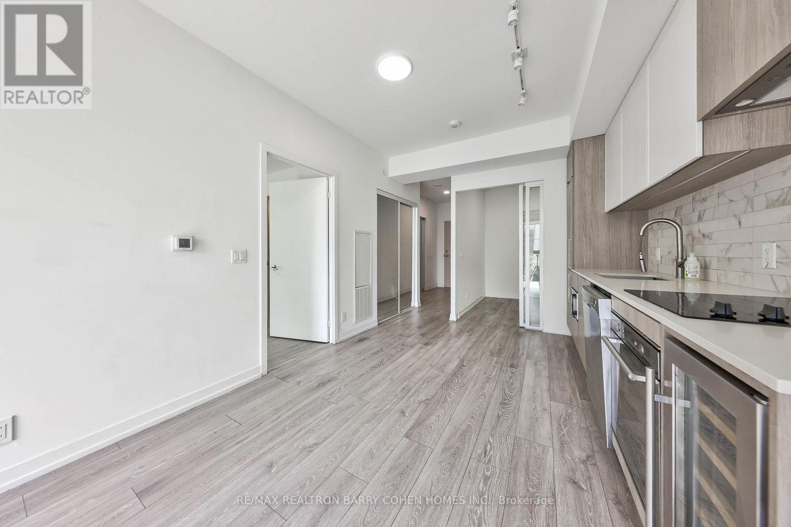 339 - 2020 Bathurst Street, Toronto, Ontario  M5P 0A6 - Photo 18 - C13008200