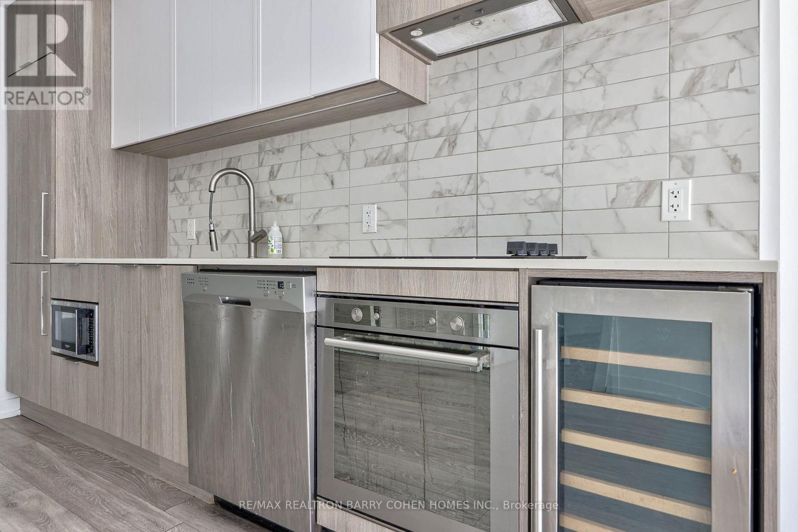 339 - 2020 Bathurst Street, Toronto, Ontario  M5P 0A6 - Photo 21 - C13008200