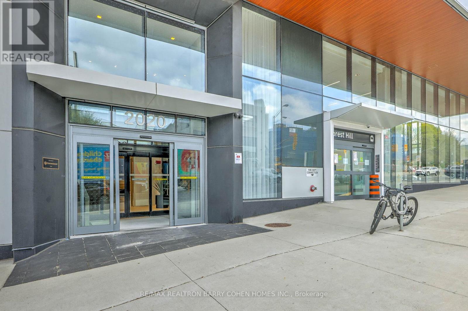 339 - 2020 Bathurst Street, Toronto, Ontario  M5P 0A6 - Photo 5 - C13008200