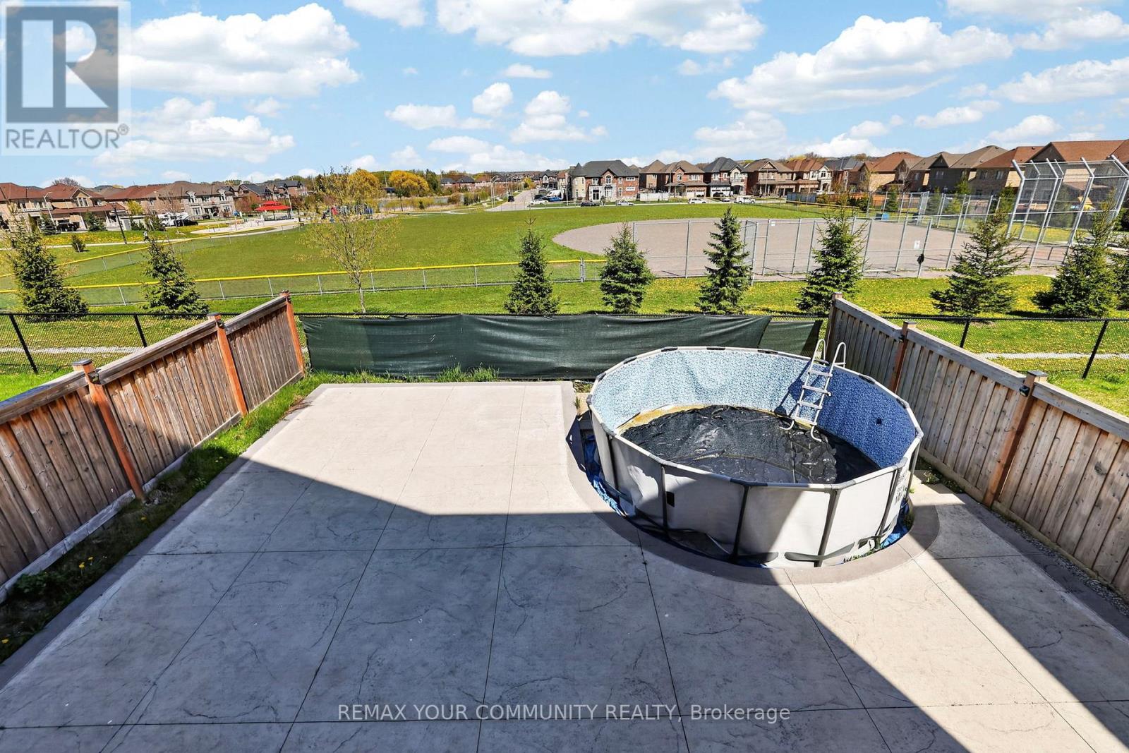31 Tay Boulevard, Bradford West Gwillimbury, Ontario  L3Z 0W5 - Photo 40 - N12853588