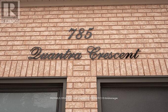 785 Quantra Crescent, Newmarket, Ontario  L3X 1M9 - Photo 2 - N13005622