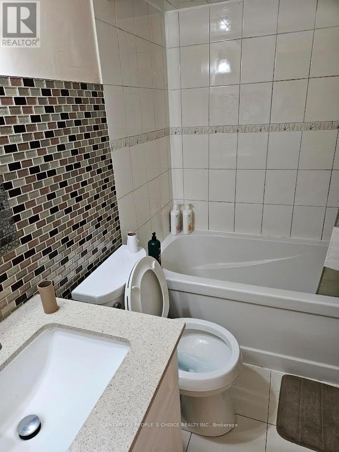 Bsmt(Entire) - 4329 Guildwood Way, Mississauga, Ontario  L5R 0A4 - Photo 7 - W13119684