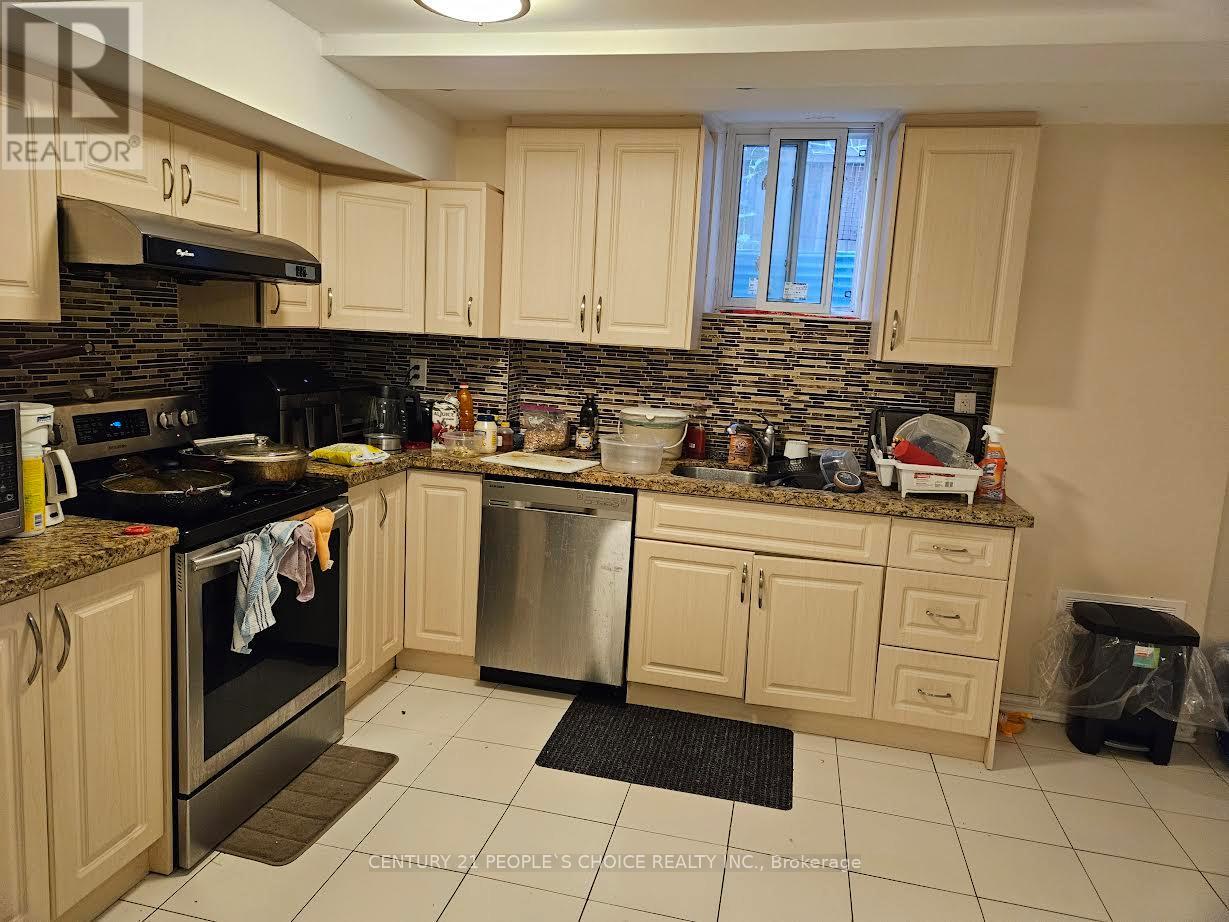 Bsmt(Entire) - 4329 Guildwood Way, Mississauga, Ontario  L5R 0A4 - Photo 4 - W13119684