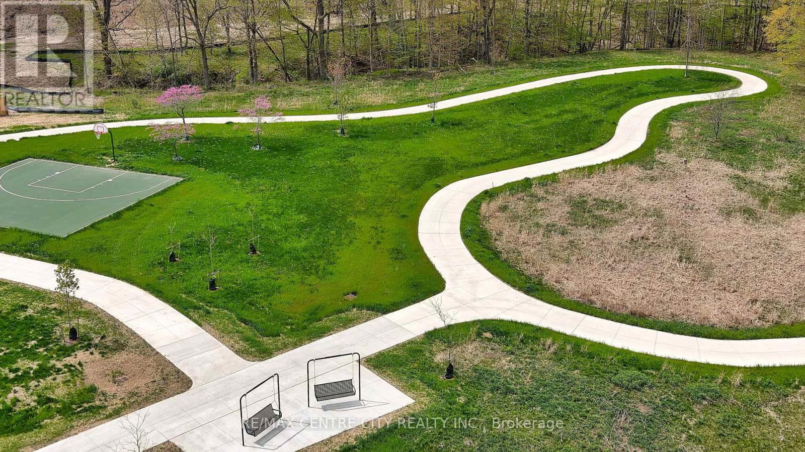 46 Snowy Owl Trail, Central Elgin, Ontario  N5R 0M6 - Photo 11 - X12827918