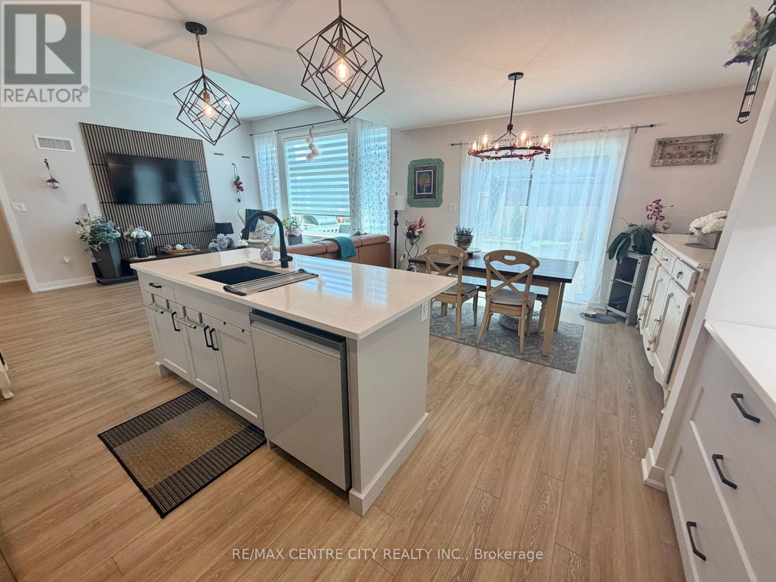 46 Snowy Owl Trail, Central Elgin, Ontario  N5R 0M6 - Photo 24 - X12827918