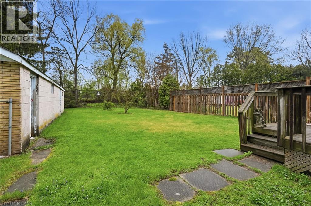 523 Enfield Road, Burlington, Ontario  L7T 2X5 - Photo 4 - 40828480