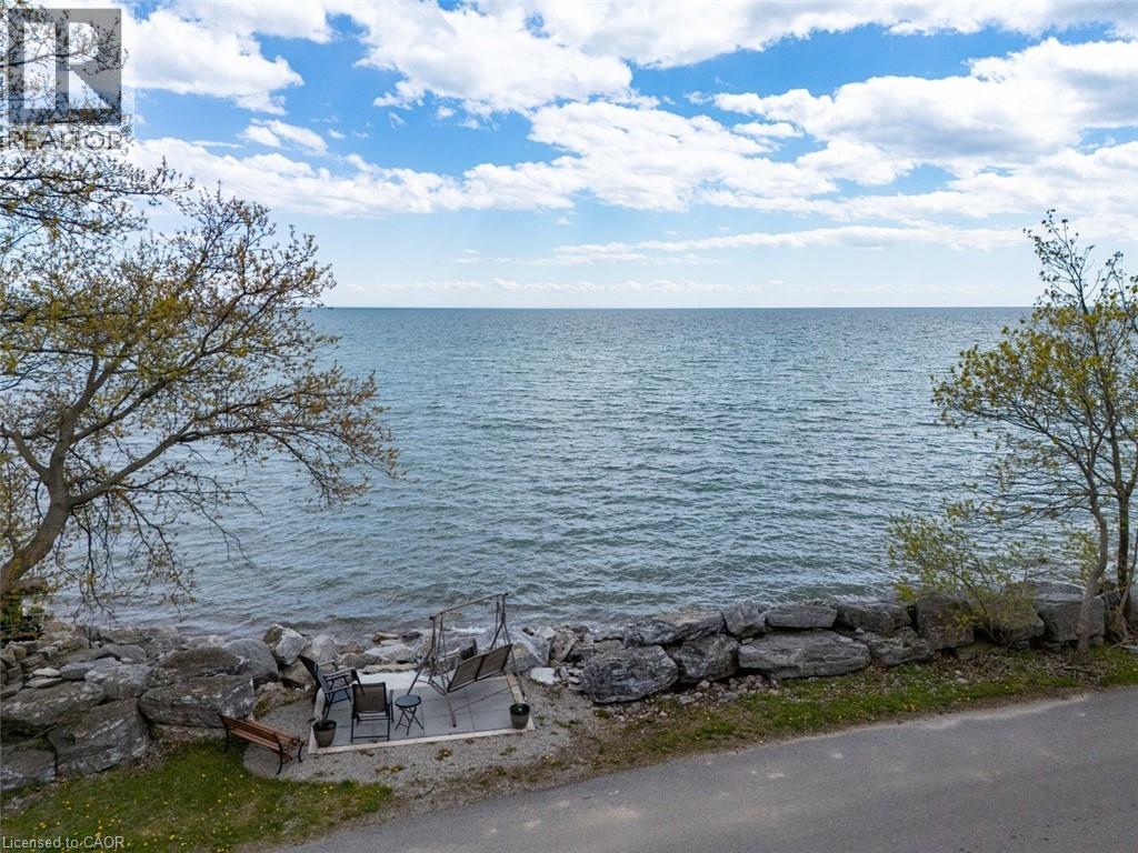 1395 Lakeshore Road, Haldimand County, Ontario  N0A 1P0 - Photo 3 - 40828885