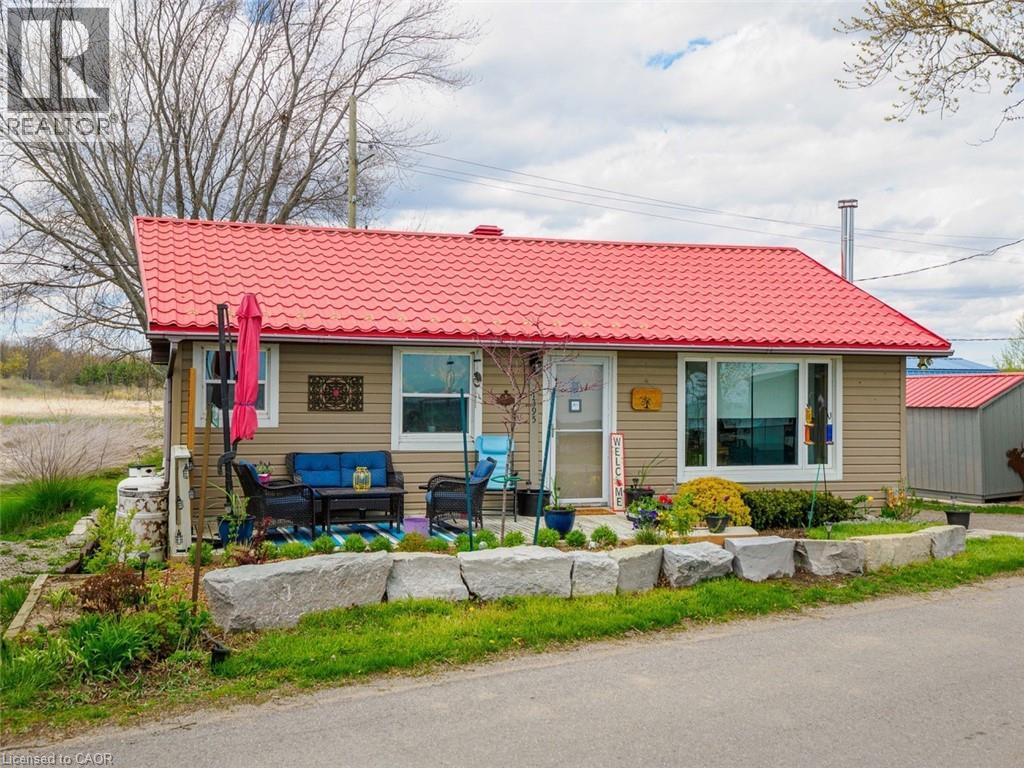 1395 Lakeshore Road, Haldimand County, Ontario  N0A 1P0 - Photo 26 - 40828885