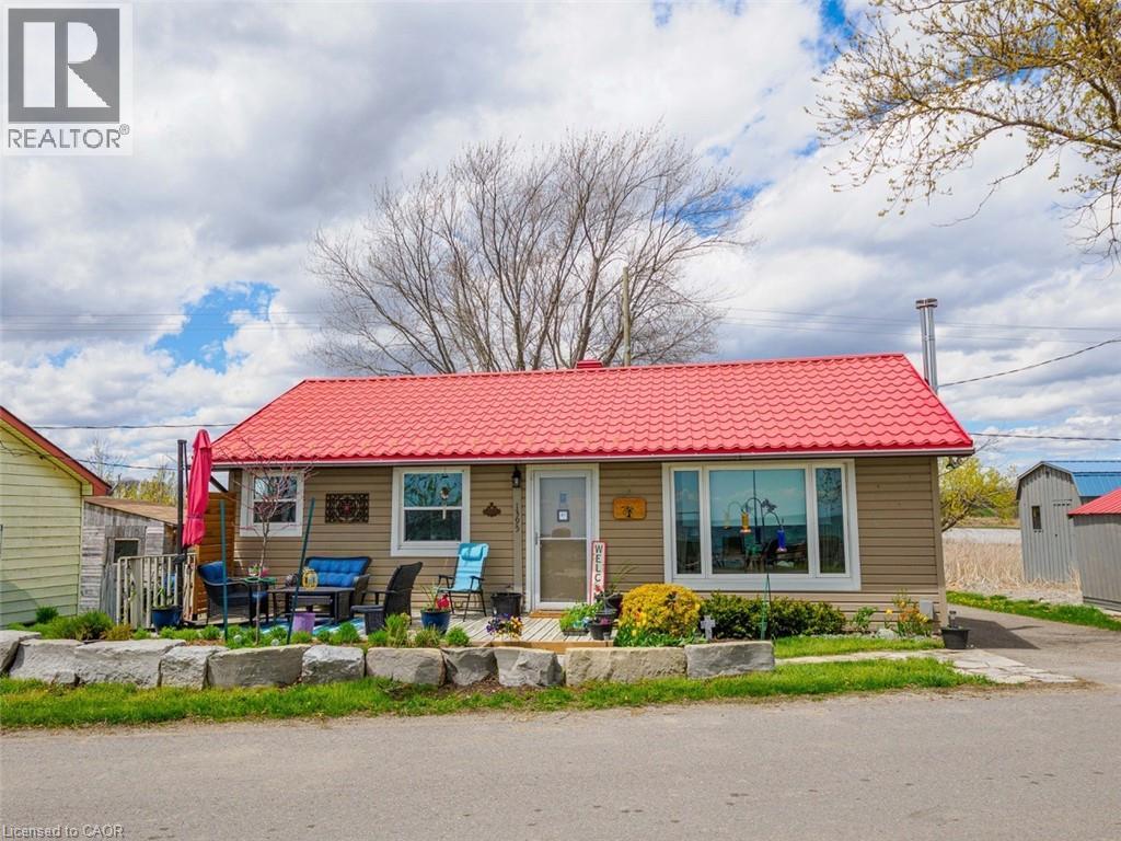 1395 LAKESHORE Road, Haldimand County, Ontario