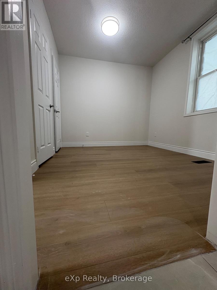Front - 160 Nelson Street, Brantford, Ontario  N3S 4B6 - Photo 12 - X13120624