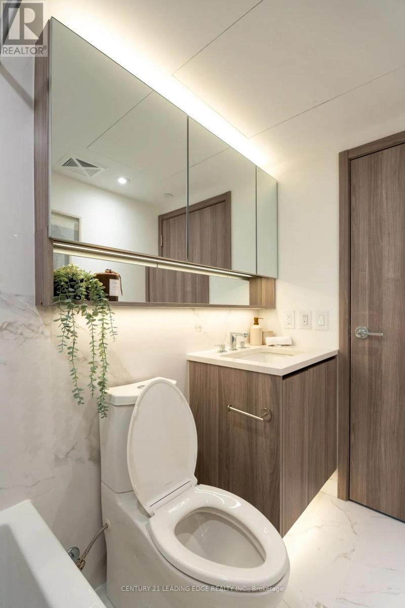 1009 - 38 Widmer Street, Toronto, Ontario  M5V 0P7 - Photo 12 - C13120662