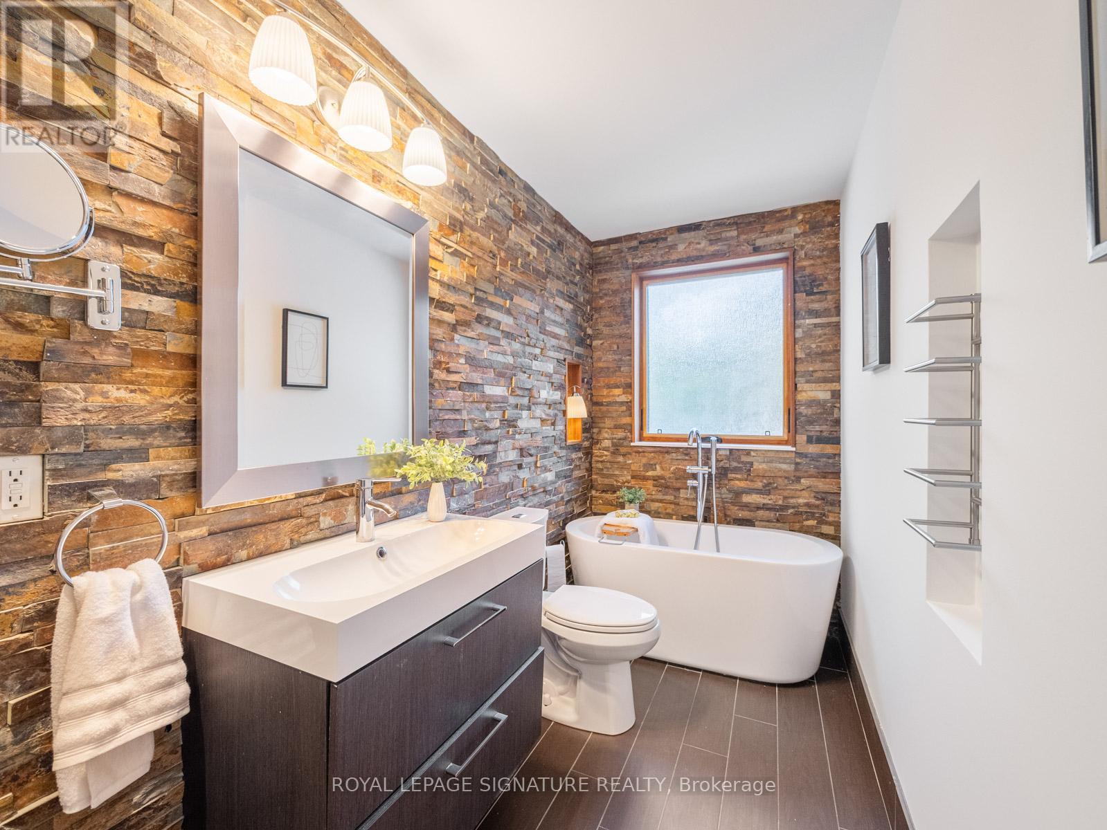 371 Rouge Highlands Drive, Toronto, Ontario  M1C 2V5 - Photo 21 - E13120696