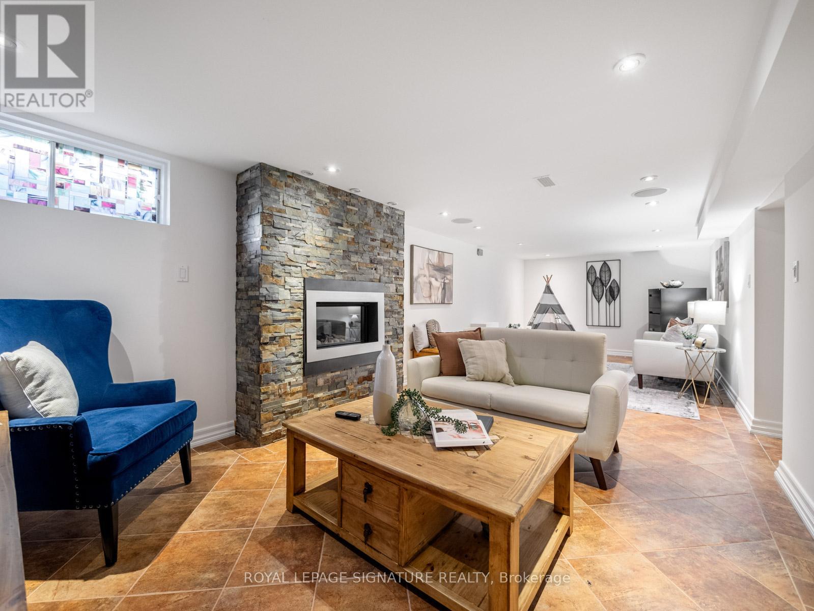 371 Rouge Highlands Drive, Toronto, Ontario  M1C 2V5 - Photo 38 - E13120696