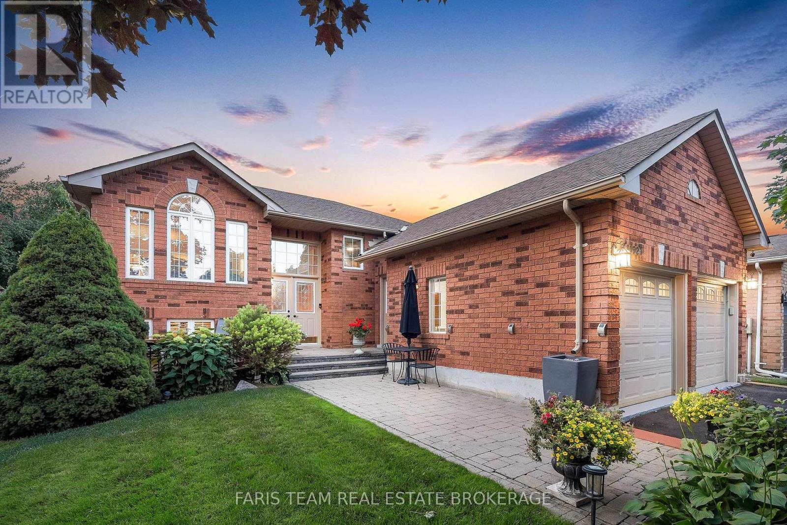 1092 LEBANON DRIVE, Innisfil, Ontario
